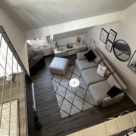Moderne Galeriewohnung Mit Balkon Und Stellplatz Am Wenigemarkt Erfurt Exteriér fotografie
