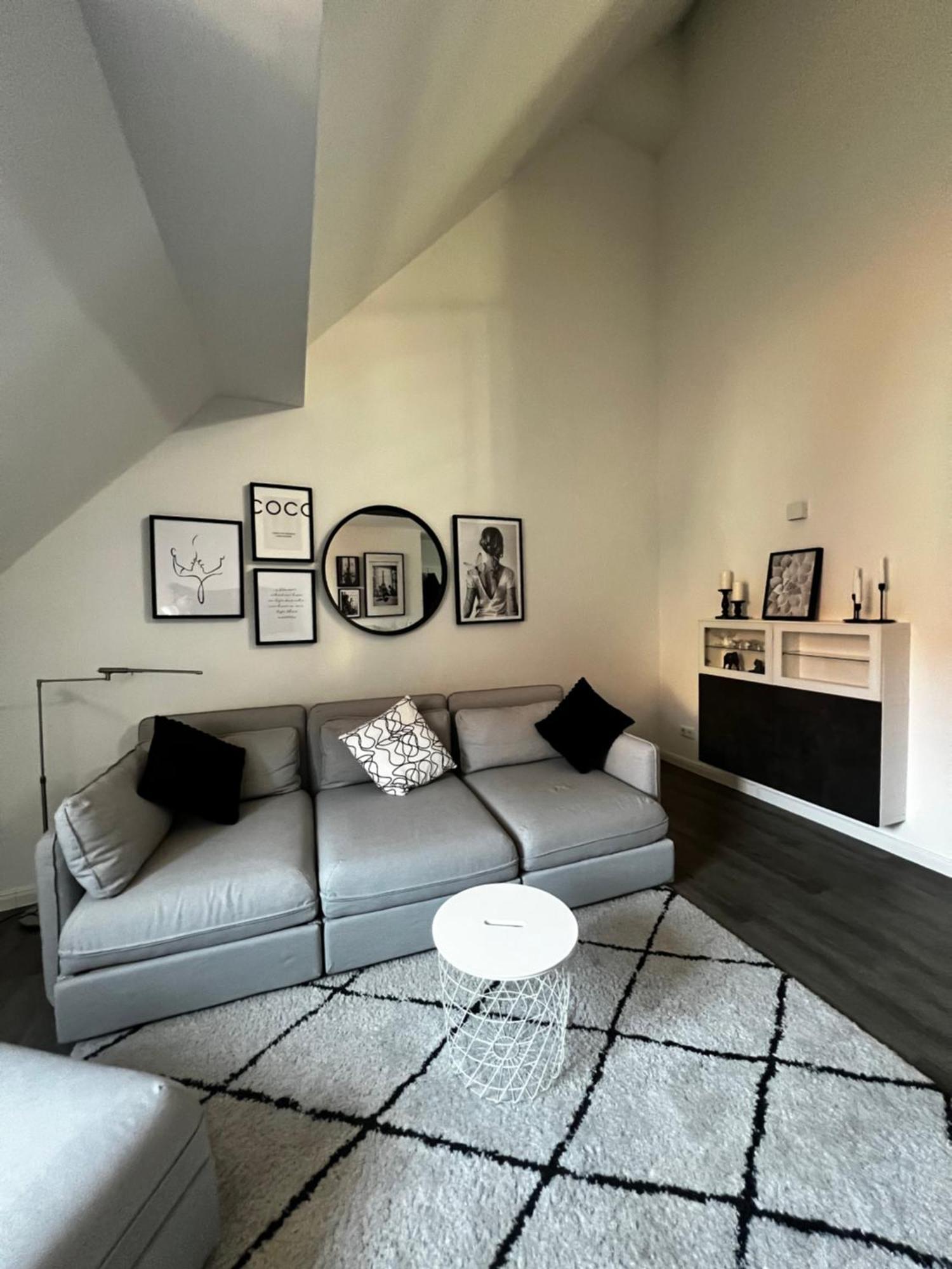 Moderne Galeriewohnung Mit Balkon Und Stellplatz Am Wenigemarkt Erfurt Exteriér fotografie
