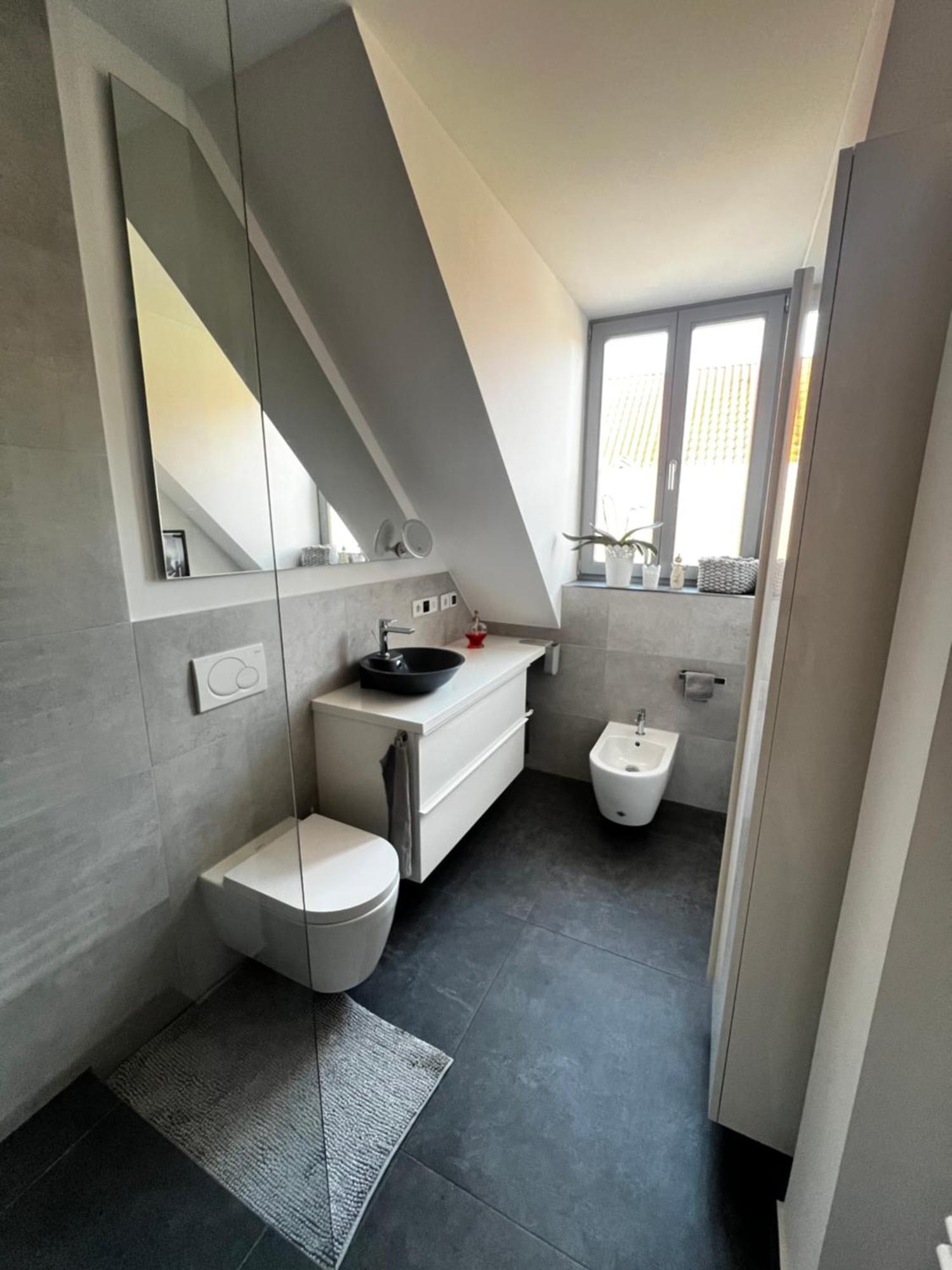 Moderne Galeriewohnung Mit Balkon Und Stellplatz Am Wenigemarkt Erfurt Exteriér fotografie