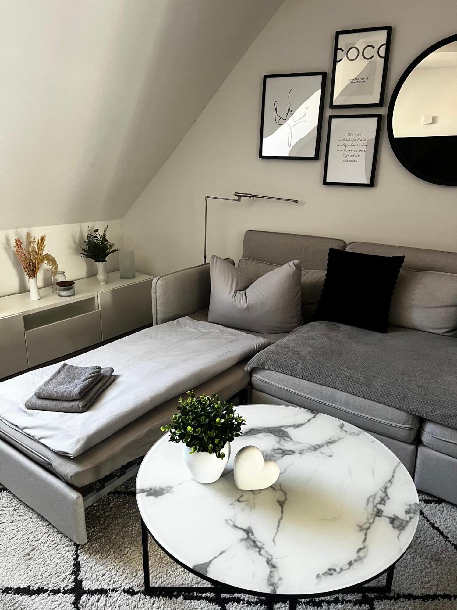 Moderne Galeriewohnung Mit Balkon Und Stellplatz Am Wenigemarkt Erfurt Exteriér fotografie